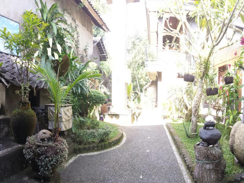 Pancer House Hotel Ubud  Ngoại thất bức ảnh